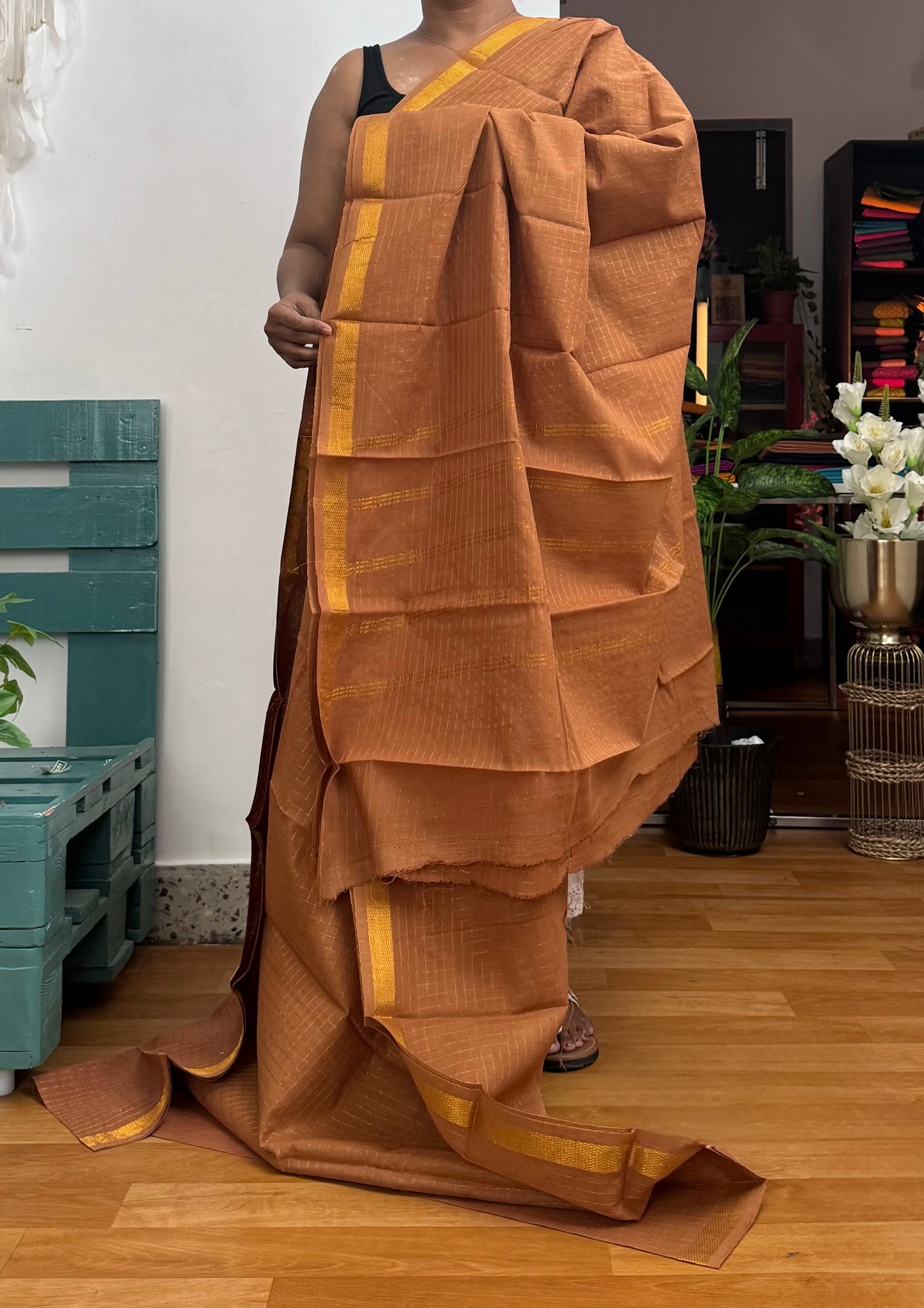 Biscuit Small Checked Sungudi Cotton Saree