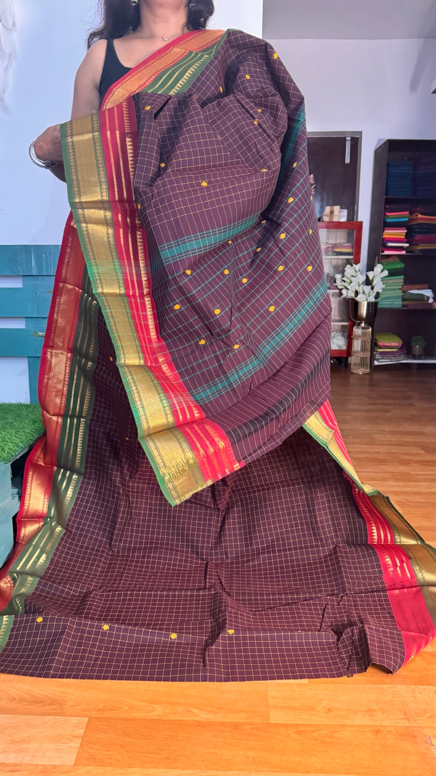 Coffee Brown checked Double Border Chettindu Saree