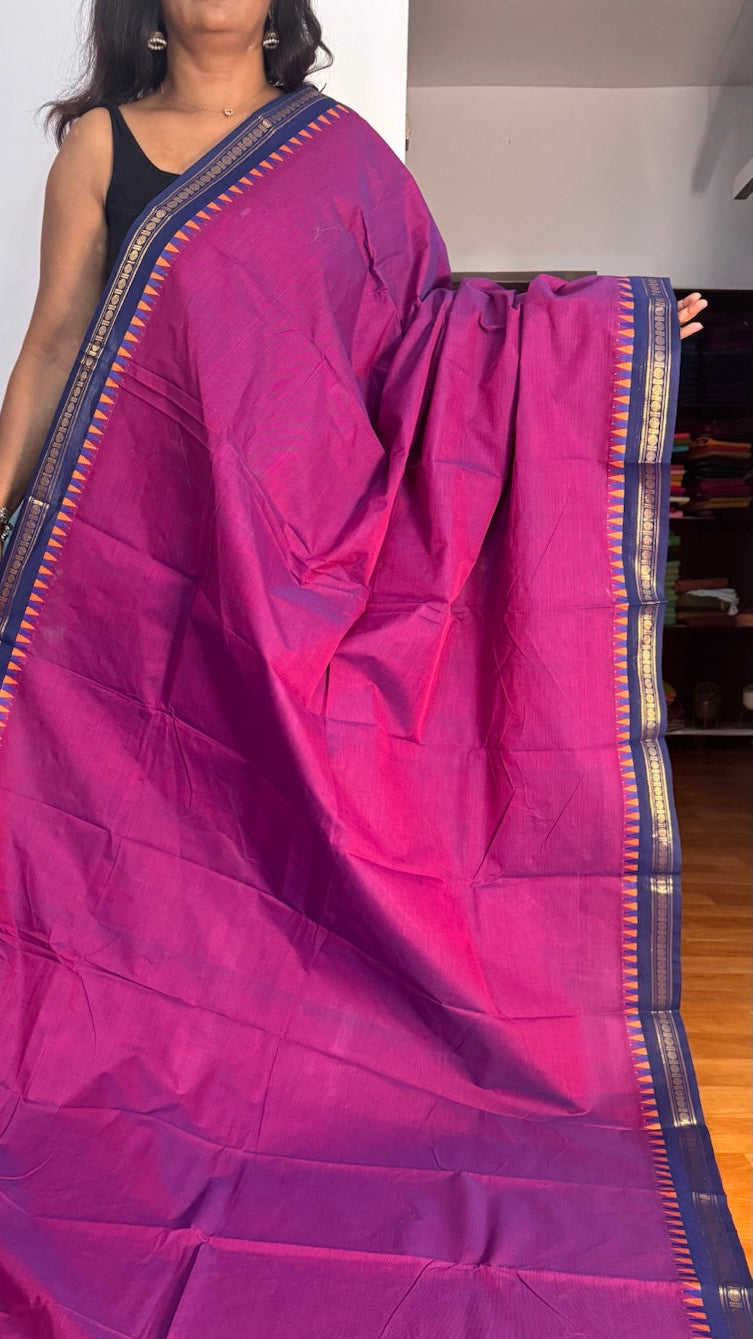 Majenta Small Border Chenttinadu Saree
