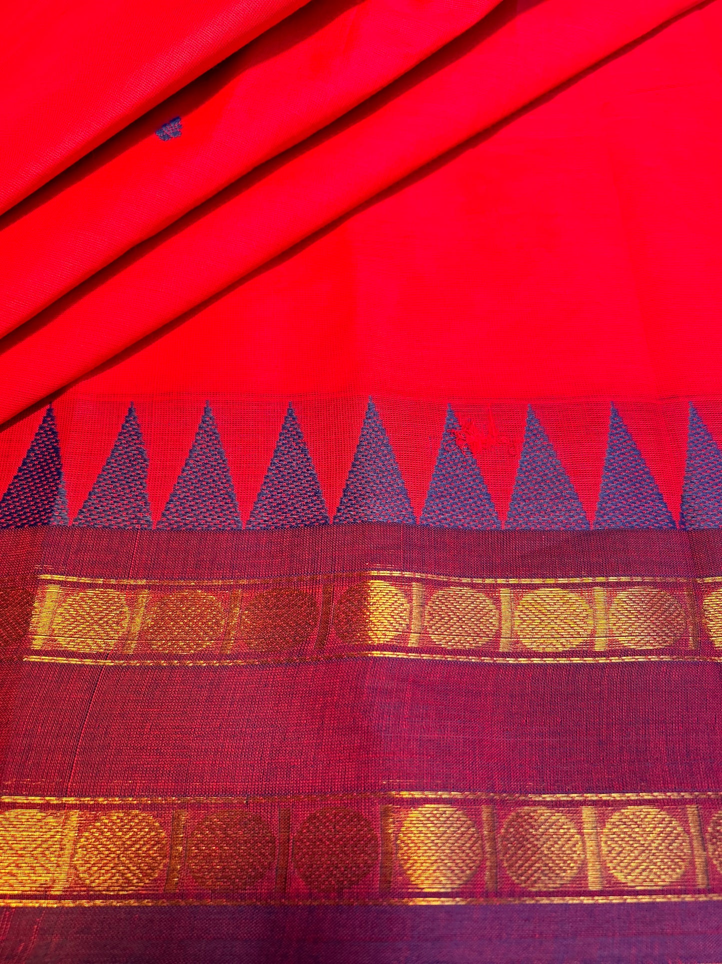 Majenta with Blue Chettinadu saree